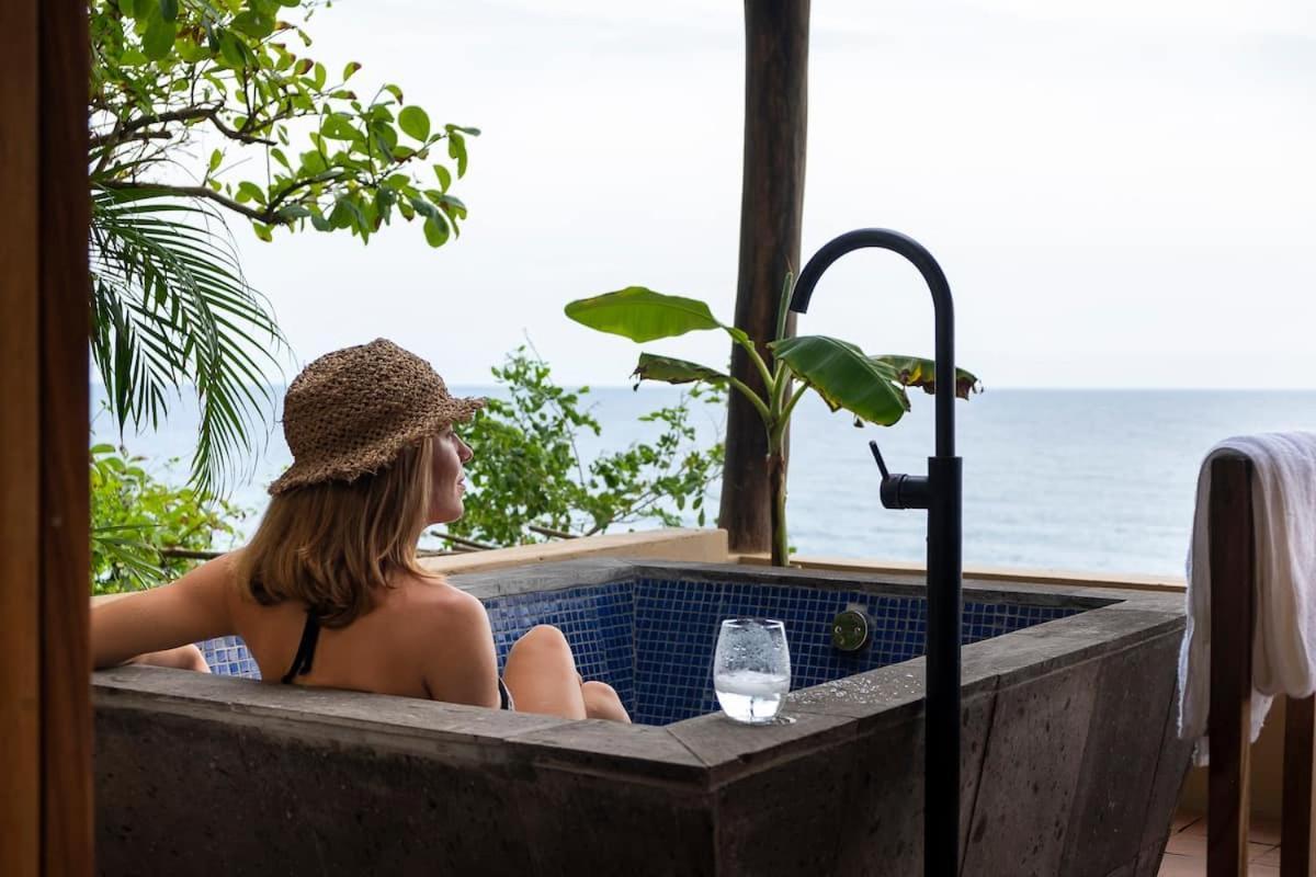 Lazuli Cielo - Beachfront Loft ซานอากุสตีนีโย ภายนอก รูปภาพ